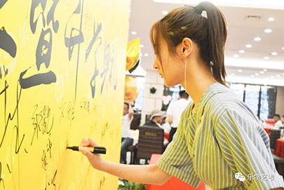 高三的艺术生什么冲刺文化课比较好? 高三的艺术生什么冲刺文化课比较好?